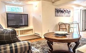 Cozy Suite 5Mins To Dt Victoria